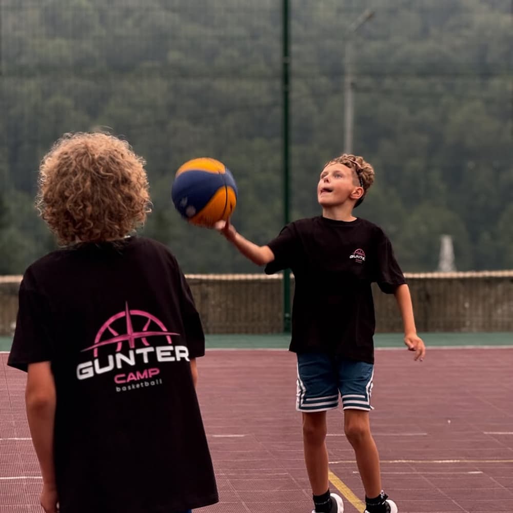 Фото BUZZER и Gunter Camp