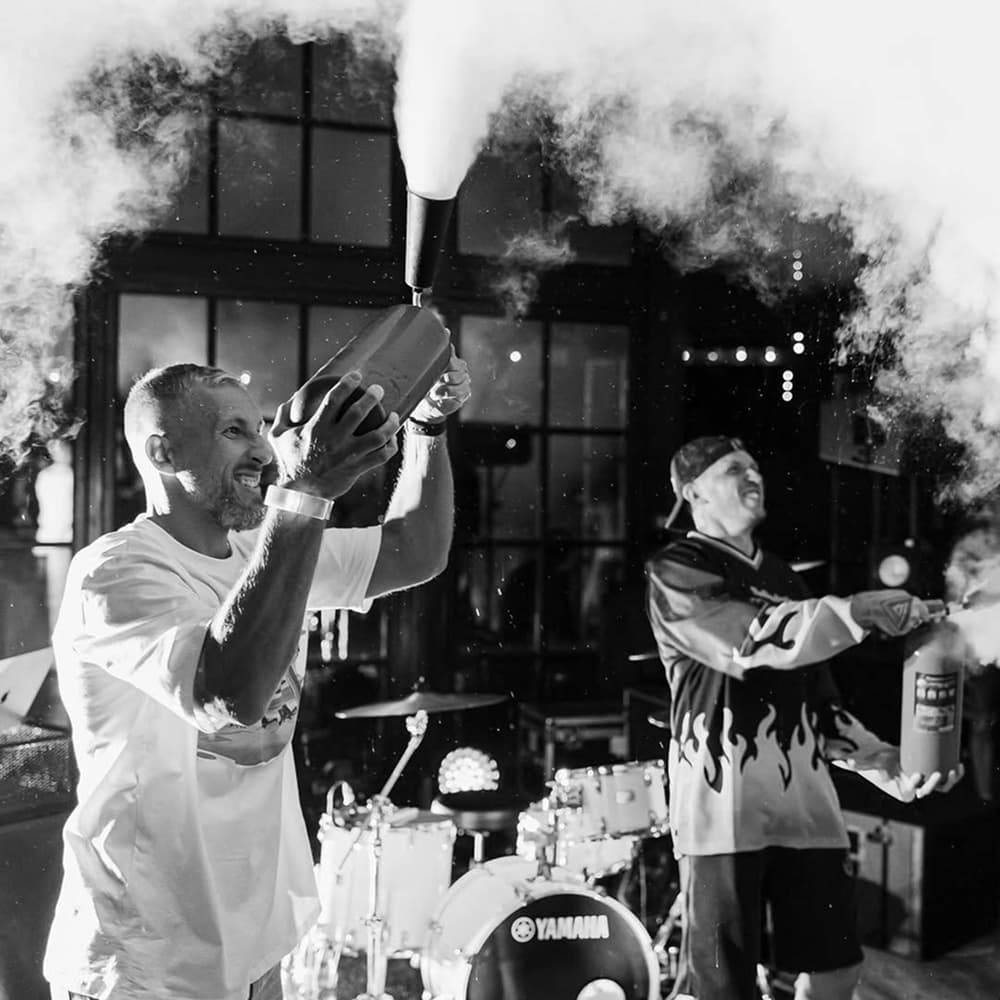 Фото BUZZER и VTB.Cloud